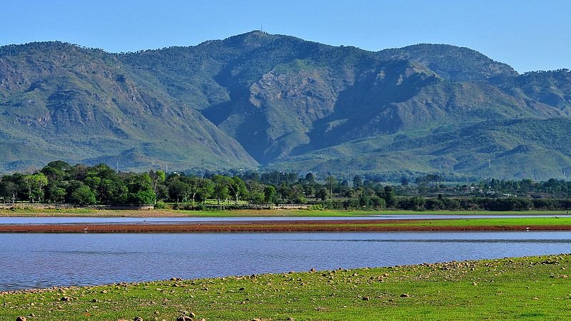 Rawal Lake is a man-made reservoir located in the Margalla Hills. The lake is a popular tourist spot and offers various activities such as boating, fishing, and hiking.