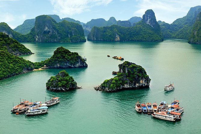 the capital of Vietnam, is a city that has something for everyone. With its rich history, diverse culture, and beautiful natural scenery, 