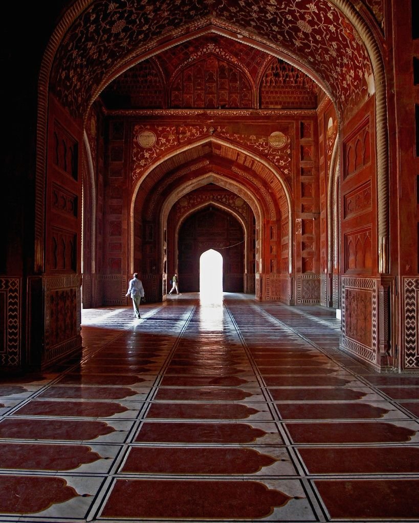 he Taj Mahal is one of the most iconic and breathtaking structures in the world. Located in Agra, India, the Taj Mahal is a stunning example of Mughal architecture and has become an enduring symbol of love 