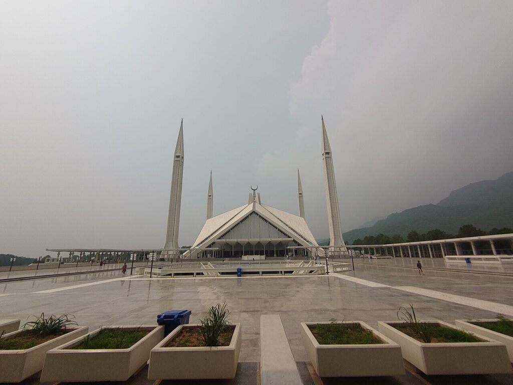 South Asia Public Holidays 2026: Pakistan & India Roundup