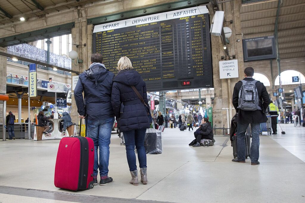 Traveling on Public Holidays: What to Know Before You Go